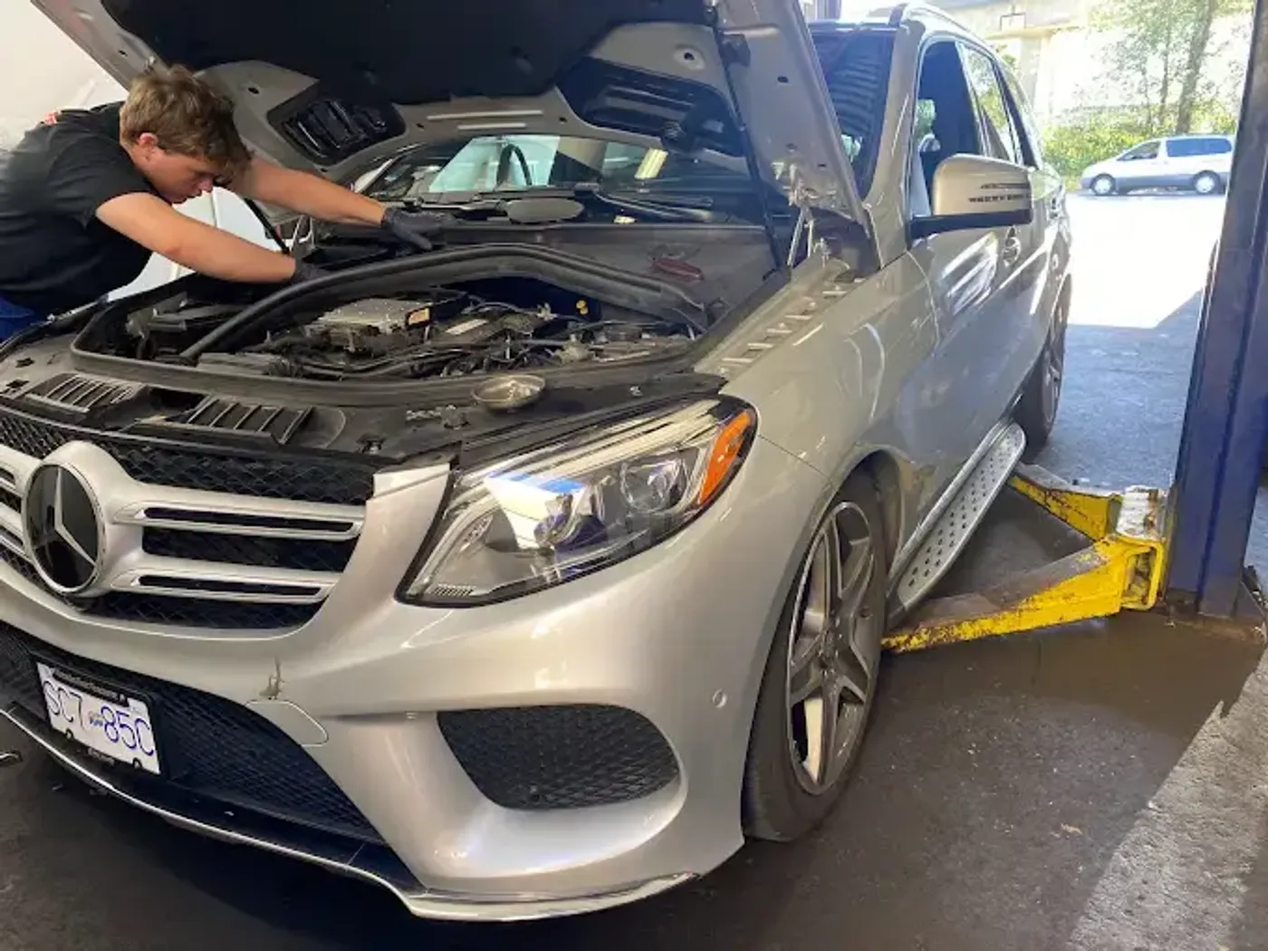 Top 10 Maintenance Tips to-Keep Your Car Running Smoothly